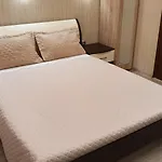Deluxe Center * Бургас