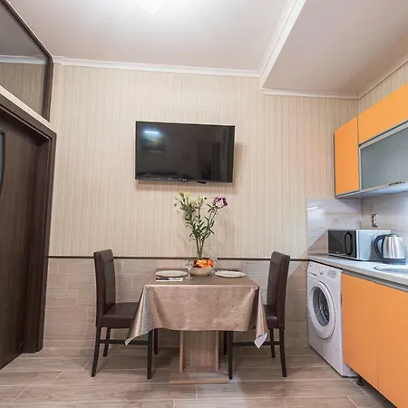 Deluxe Center Apartman *