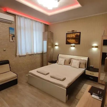 Deluxe Center Apartment Burgas