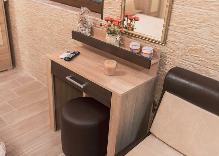 Апартамент Deluxe Center Бургас