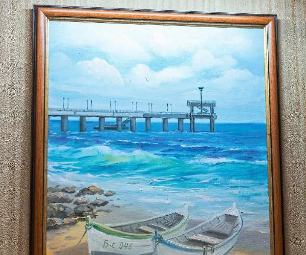 Deluxe Center Burgas City